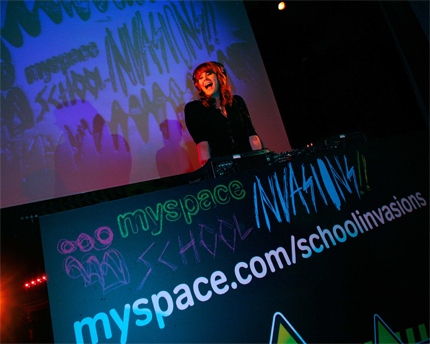 kate nash myspace photo kate nash myspace Fightstar, Kate Nash, Ironik and The Wombats sent back to school by MySpace